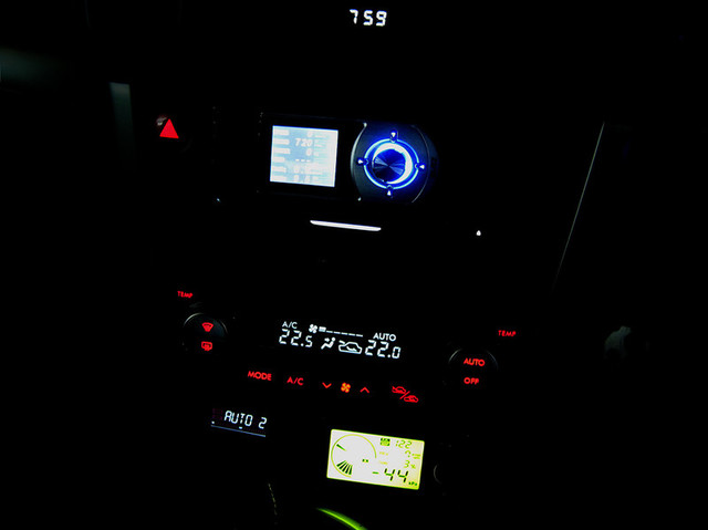 BLITZ Power Meter i-color FLASH: 自動車情報局